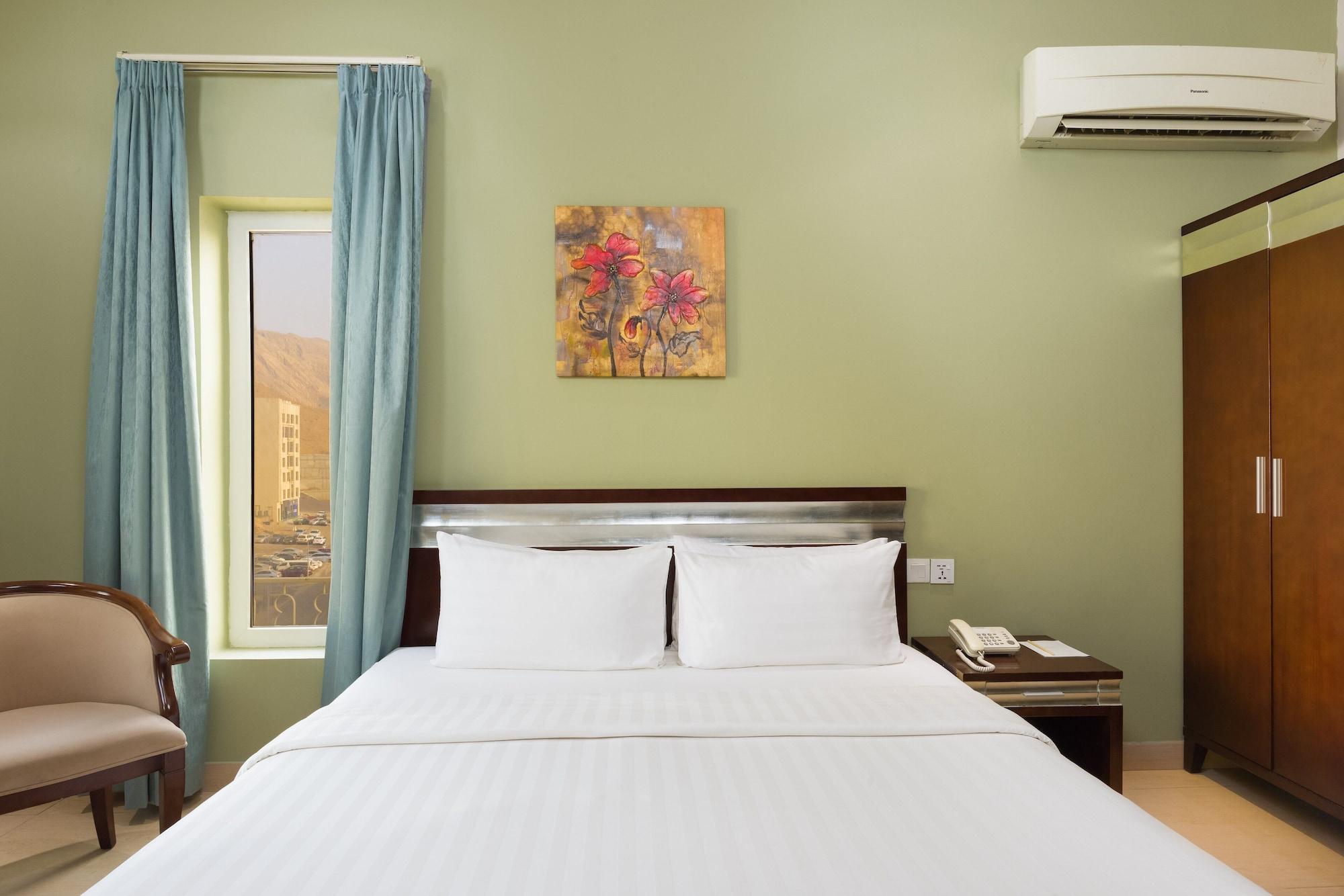 Centara Life Muscat Dunes Hotel Mascate Exterior foto