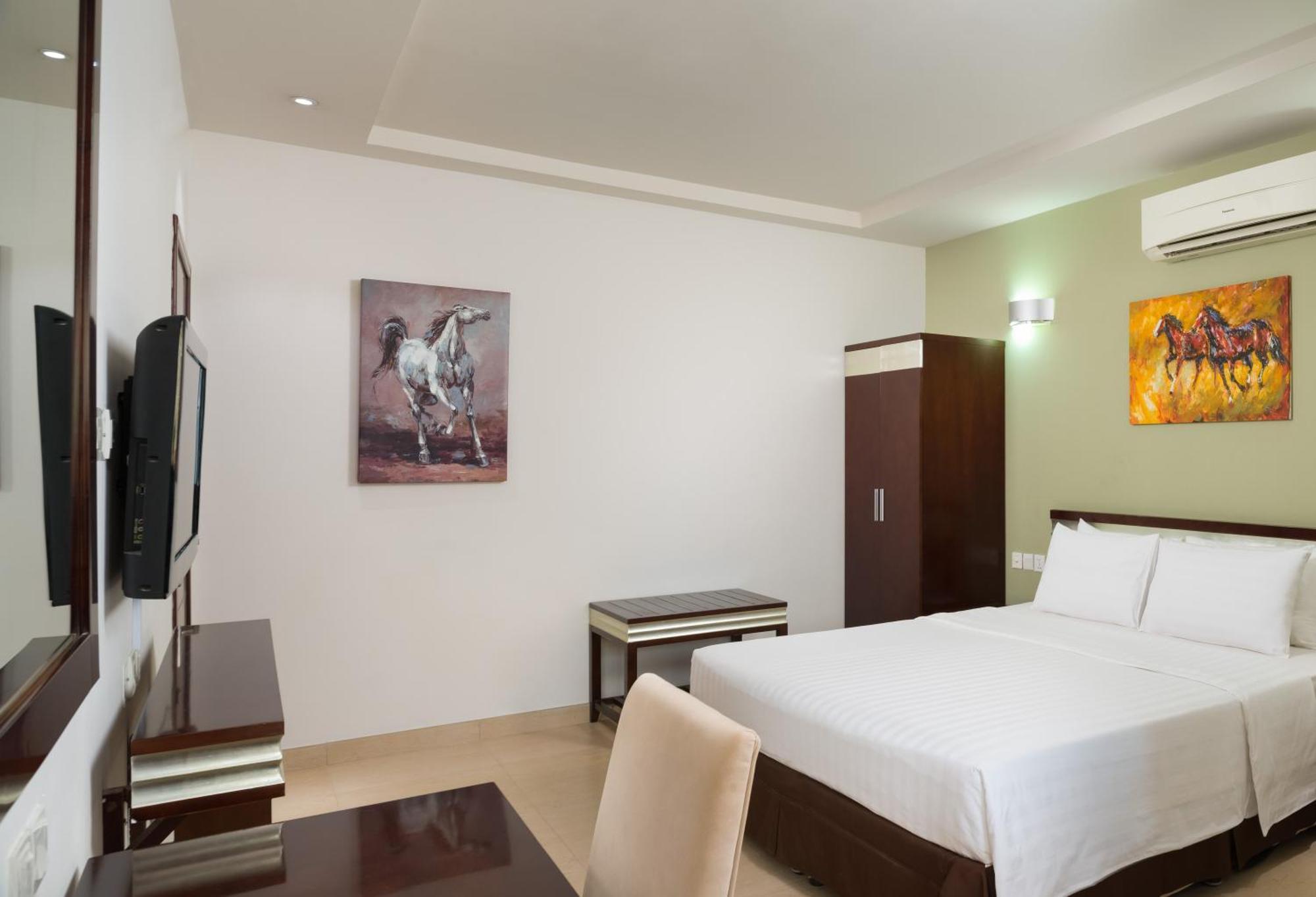 Centara Life Muscat Dunes Hotel Mascate Exterior foto
