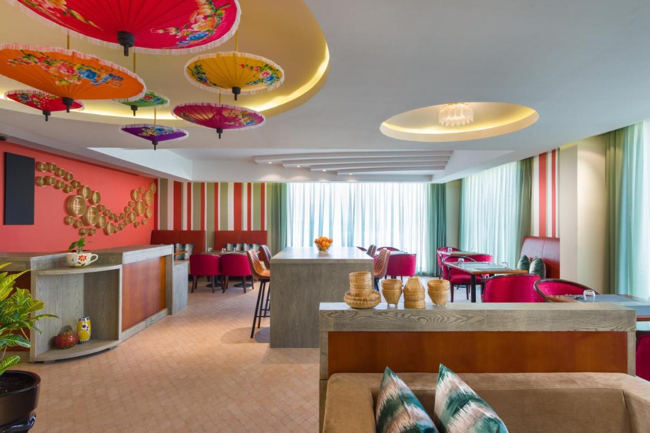 Centara Life Muscat Dunes Hotel Mascate Exterior foto