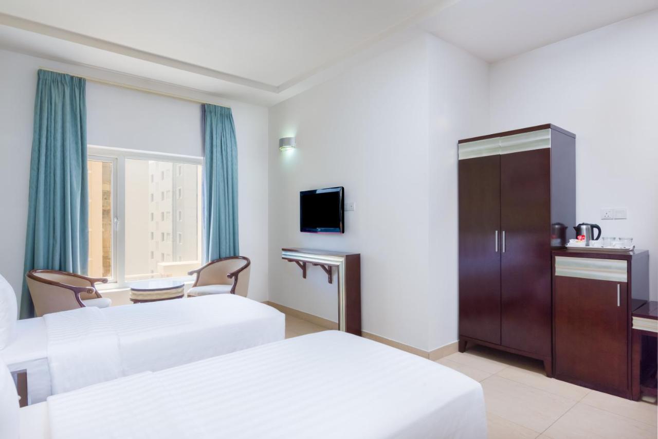 Centara Life Muscat Dunes Hotel Mascate Exterior foto