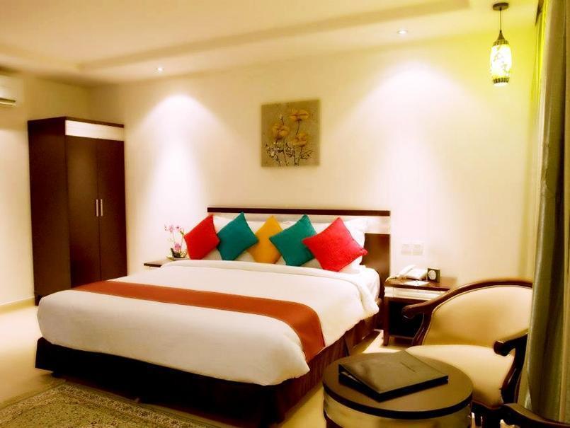 Centara Life Muscat Dunes Hotel Mascate Exterior foto